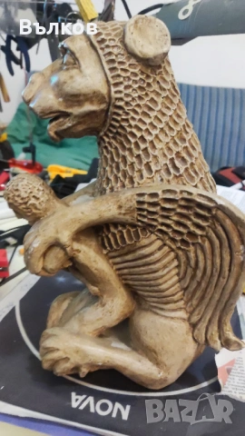 Гипсова реплика на Грифон, снимка 5 - Други ценни предмети - 53596883