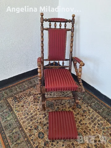 Люлеещ стол с отоманка 