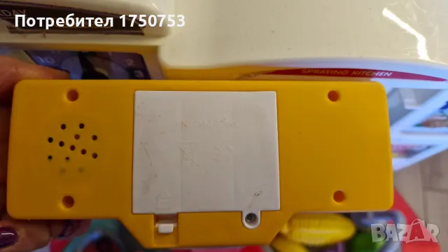 Детска кухня с аксесоари и звуци, снимка 13 - Играчки за стая - 47640023