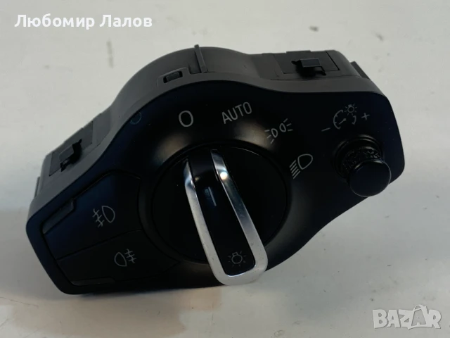 Ключ фарове Audi A4 B8 A5 8L (08-12)г. 8K0941531 G