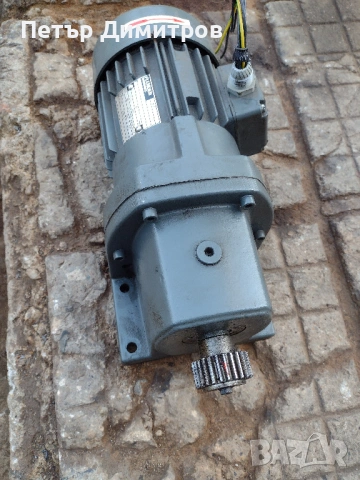 Електромотор редуктор