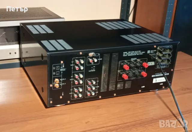Akai AM-69 _DAC 2x Burr-Brown PCM67P, снимка 4 - Ресийвъри, усилватели, смесителни пултове - 56017343