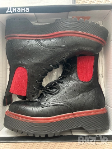 Дамски боти, снимка 2 - Дамски боти - 51998386