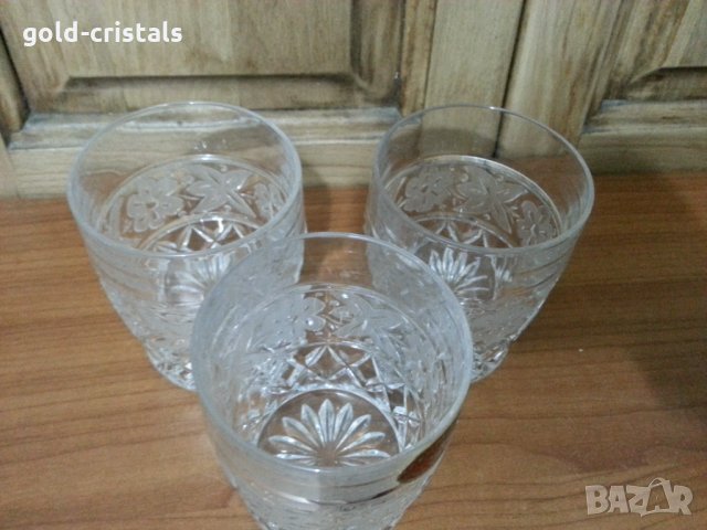 Кристални чаши Бохемия, снимка 5 - Антикварни и старинни предмети - 35859124
