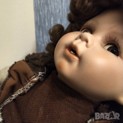 Порцеланова кукла ръчна изработка 70 год, снимка 6 - Колекции - 40512404