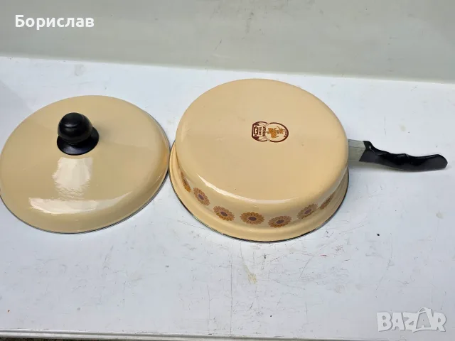Емайлиран тиган с капак - български, снимка 6 - Съдове за готвене - 55879174