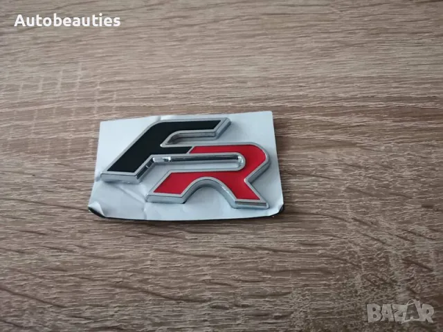 емблема Seat FR черно с червено