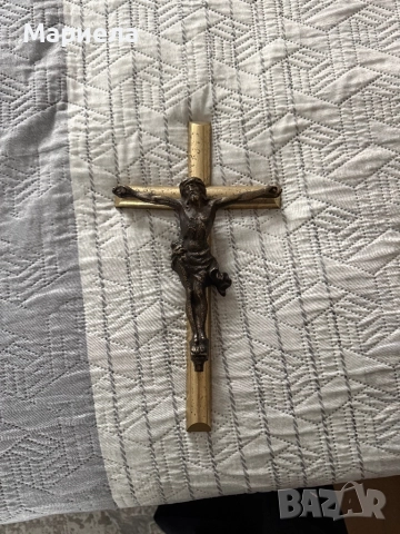 Месингово разпятие,цена 70 лв.