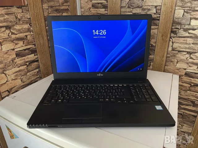 Лаптоп Fujitsu 15.6” FHD / i5-7200U / 8GB RAM / 128GB SSD / Full HD / Windows 11 Pro, снимка 2 - Лаптопи за дома - 56244104