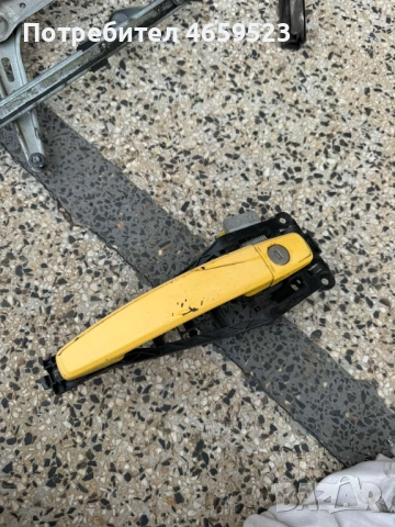 Комплект външна дръжка на предна лява врата на Опел Астра Opel Astra H само за 50лв. 24463523