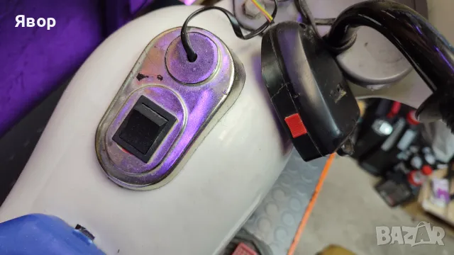 Детски акумулаторен мотор - за ремонт , снимка 2 - Електрически играчки - 47499505