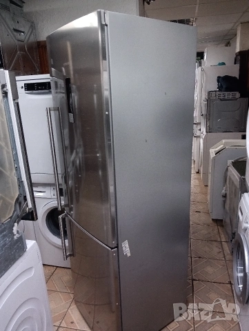 Иноксова комбиниран хладилник с фризер Сименс Siemens с две години гаранция!, снимка 3 - Хладилници - 53516595