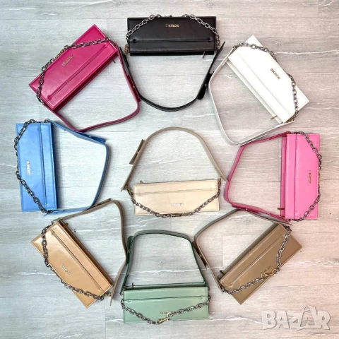 чанти Jacquemus , снимка 5 - Чанти - 51321074