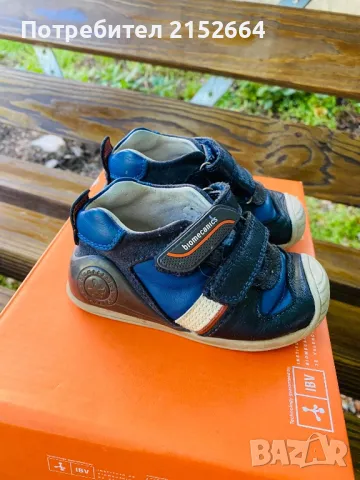 Обувки за прохождане biomecanics 22 номер, снимка 2 - Бебешки обувки - 50373028