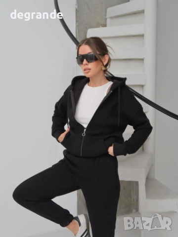 Дамски Ватирани спортни екипи Налични размери S M L XL