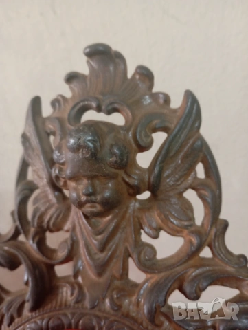 Барокова поставка за джобен часовник, снимка 2 - Антикварни и старинни предмети - 53664992