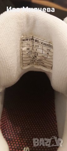 Високи кецове Levi's  39, снимка 2 - Кецове - 42614134