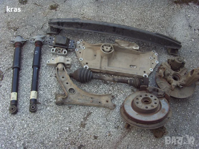  Греда под задна броня полуоска и др. части VW Golf 5, снимка 3 - Части - 51415086