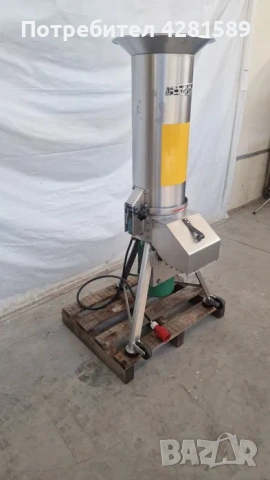 Шредер / мелница /  кутер за галета, снимка 2 - Други машини и части - 53656484