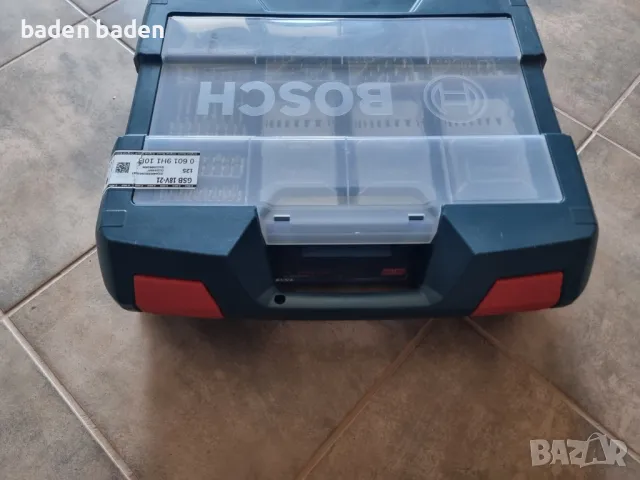 Bosch - куфар за винтоверт с органайзер и накрайници, снимка 2 - Винтоверти - 50292440
