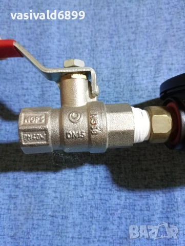 Манометър със спирателен кран комплект , снимка 6 - Други машини и части - 53650585