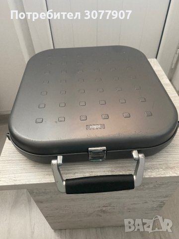 Куфар за съхранение на СD дискове