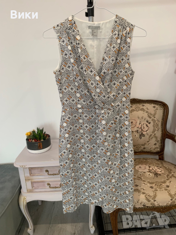 Kрасива рокля в размер XS, снимка 2 - Рокли - 44635029