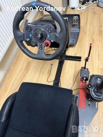 Logitech G29 + Shifter + Ръчна + Playseat кокпит – пълен сетъп, снимка 2 - Джойстици и геймпадове - 56324465