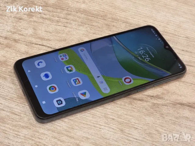 Motorola Moto E13 64GB, снимка 3 - Motorola - 56328940
