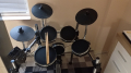 електронни барабани Alesis Surge Kit, снимка 1 - Ударни инструменти - 44716008