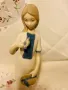 порцеланова статуетка , снимка 5