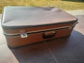 Продавам ретро куфар – запазен, снимка 1