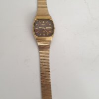 Мъжки кварцов часовник SEIKO SQ 7123-5010 DAY/DATE, снимка 2 - Антикварни и старинни предмети - 41905260