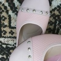 нови обувки тип балеринки, снимка 1 - Дамски ежедневни обувки - 41414552