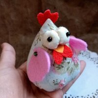 Нежна сладка текстилна кокошка Ръчна Изработка  Пиле Малък Великденски Подарък Декорация , снимка 3 - Декорация за дома - 40046647