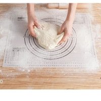 50х40 см огромна незалепваща силиконова подложка килимче за разточване точене месене и печене тесто, снимка 2 - Аксесоари за кухня - 24630566