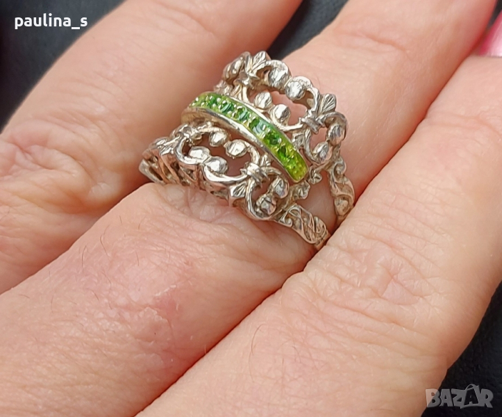 Винтидж / Стар семеен сребърен пръстен със зелен емайл / проба 925 , снимка 1