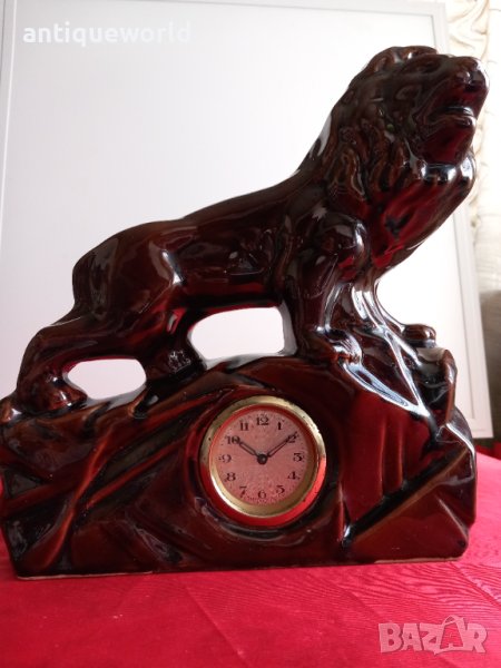 Стар Немски Порцеланов Настолен Каминен Часовник ЛЪВ, снимка 1