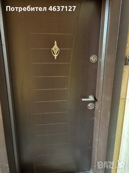 продавам апартамент + гараж, снимка 1