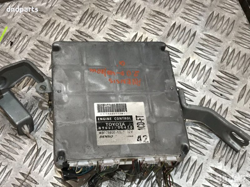 Компютър Toyota Avensis, 2.0D-4D, 110к.с., 2001г. 89661-05420 , снимка 1