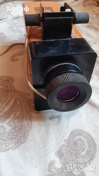 Продавам прожекционен апарат работещ , снимка 1