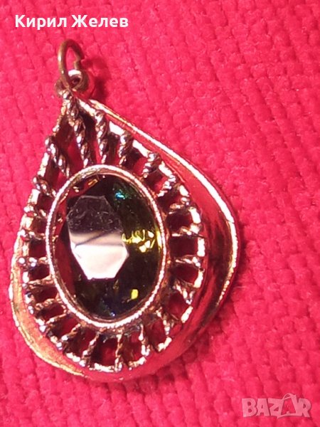 РЕТРО ВИНТИДЖ СТАР ПОЗЛАТЕН БРОНЗОВ АРТ ДЕКО ПЕНДАНТ с ФАСЕТИРАН ГОЛЯМ ПЕРИДОТ ХРИЗОЛИТ ОЛИВИН 12600, снимка 1