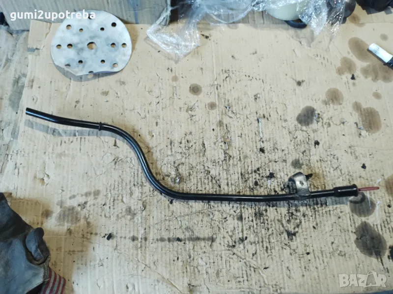 Щека Масло Двигател Mercedes E class W211 Tmodel 4matic, снимка 1