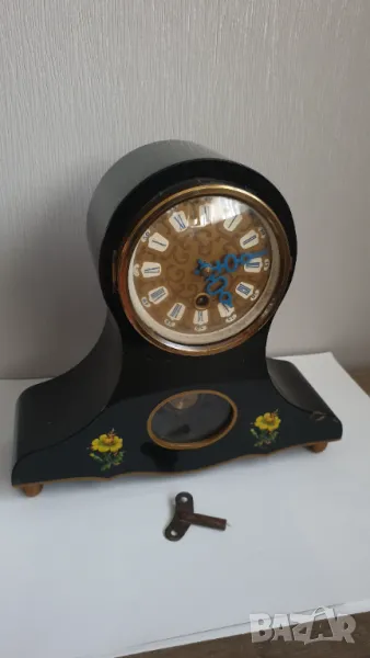 Настолен механичен часовник ГДР, снимка 1