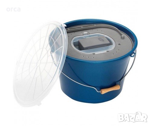 Кофа за жива стръв Plastilys с помпа и капак – удобство и качество, снимка 1