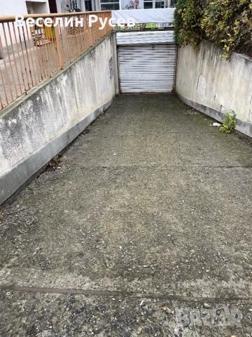 Паркоместа за мотори и автомобили, снимка 4 - Гаражи и паркоместа - 49779635