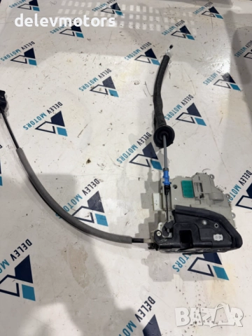 8X1837016C брава за предна дясна врата с 5 пина от Audi A3 1.0 TFSI, двигател CHZ