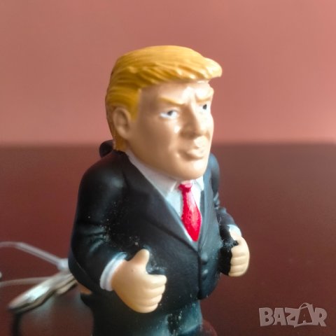 Ключодържател Президентът Доналд Тръмп нов !, снимка 15 - Колекции - 44459969
