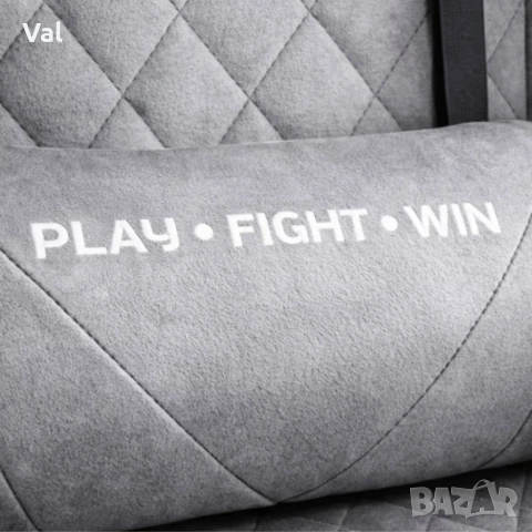 Геймърски стол с регулируема височина, лумбална възглавница и метална основа