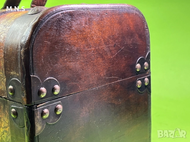 Дървен Ретро Куфар, снимка 5 - Антикварни и старинни предмети - 52848267